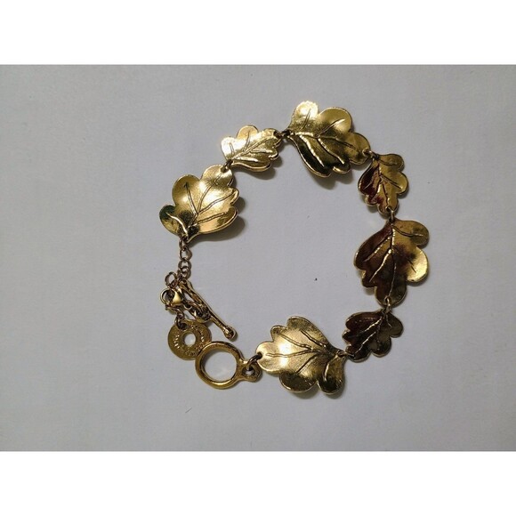 🌿 Lili la Pie French Designer Gold-Tone Leaf Linked Bracelet - Picture 4 of 8